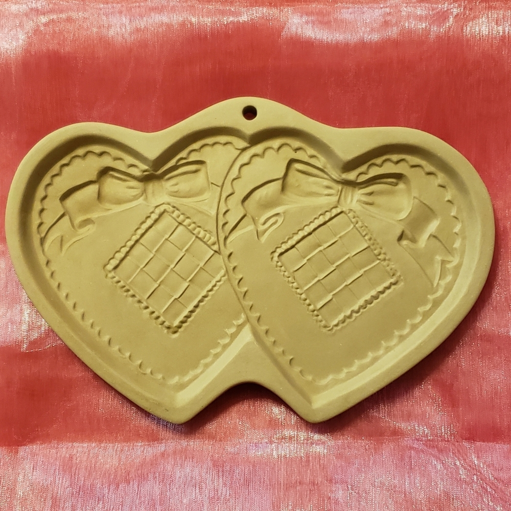 Brown Bag Cookie Art Mold Double Heart 1988 RARE!